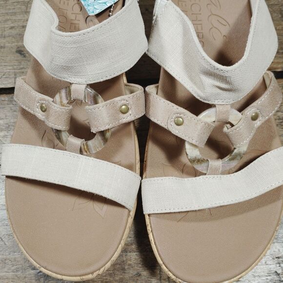 Skechers Sz 12 Sandals Cream Wedge Shoes Cali NWT Luxe Foam 32953 - Picture 2 of 10